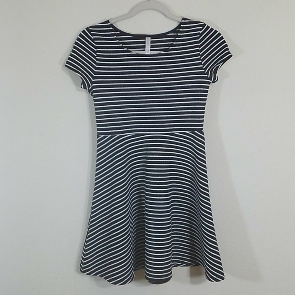 Xhilaration Black & White Striped Mini Dress Sz L